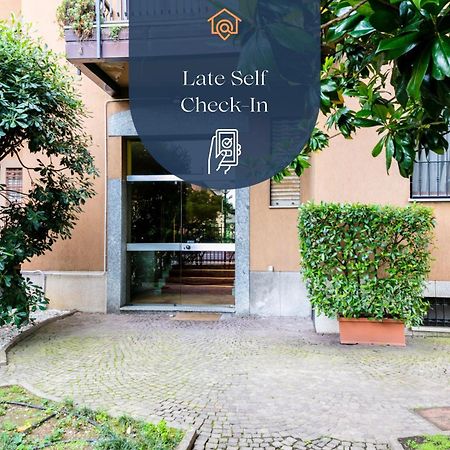 Dehomes - Luxury Grand Suite Milan Exterior photo