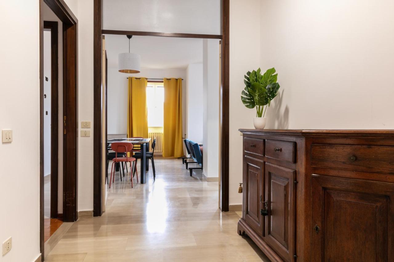 Dehomes - Luxury Grand Suite Milan Exterior photo